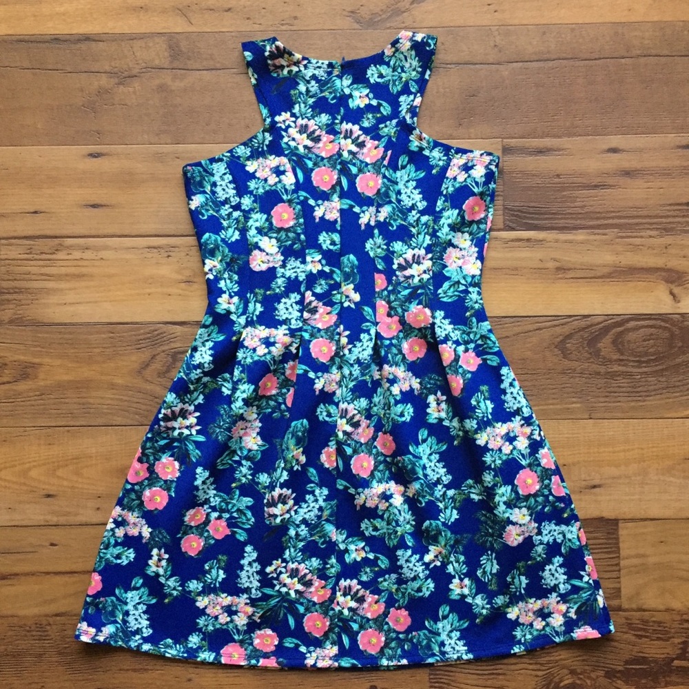 Pink Rose Floral Sleeveless Dress Med Valentine’s - Picture 2 of 3